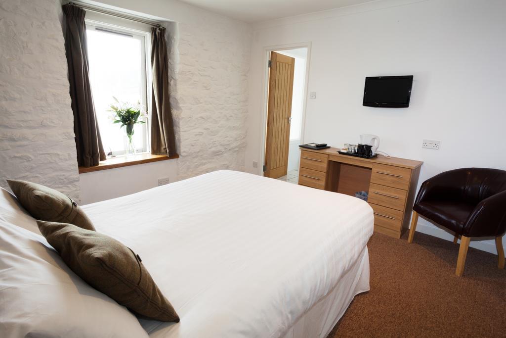 The Arch Inn Ullapool Bagian luar foto